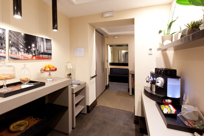 Quirinale Luxury Rooms Рим Екстериор снимка